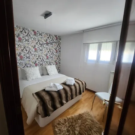 Casa Centro Edificio Rehabilitado Sin Ascensor Апартаменты *